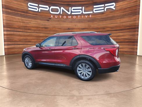 Used 2023 Ford Explorer Limited w/ Equipment Group 301A image 2