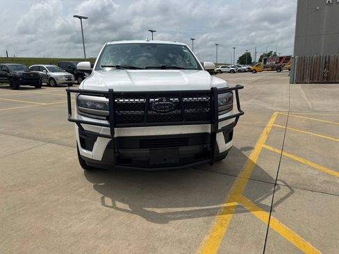 Used 2023 Ford Expedition Max XLT AWD/4WD image 7