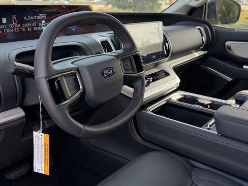 New 2026 Ford Expedition Max Active RWD image 25