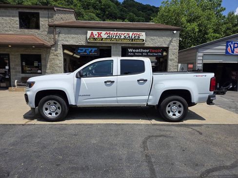 Used 2022 Chevrolet Colorado W/T w/ WT Convenience Package image 4