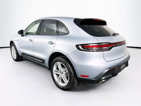 New 2026 Porsche Macan Base image 3