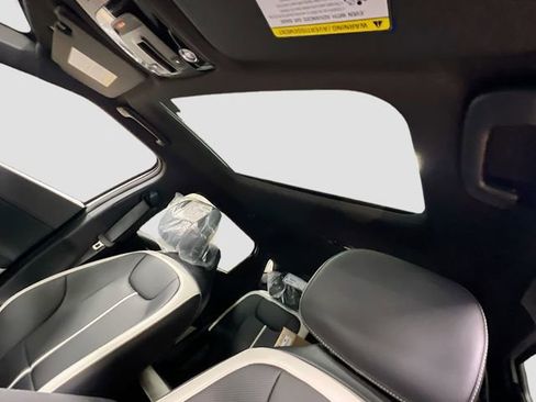 New 2025 Kia EV6 GT-Line image 23