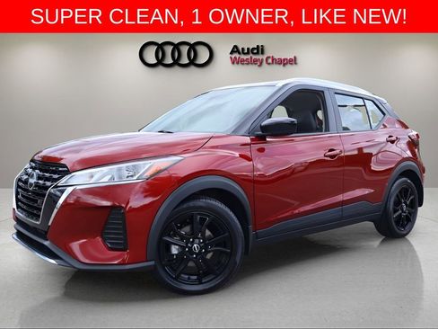Used 2022 Nissan Kicks SV FWD image 1