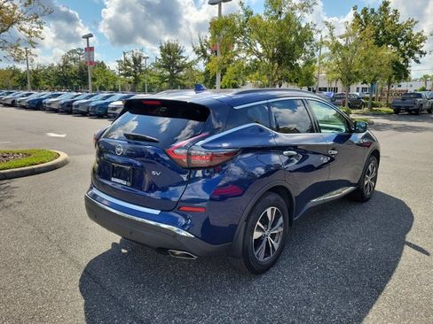 Used 2020 Nissan Murano SV FWD image 2