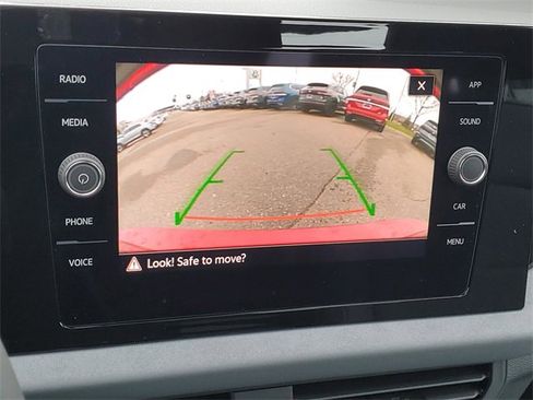 New 2025 Volkswagen Jetta SE image 28