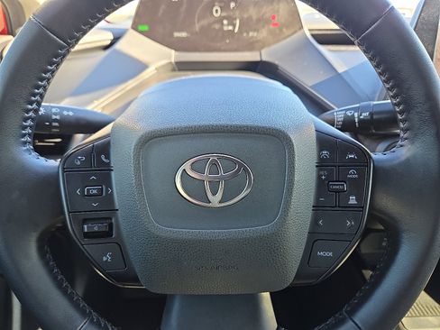 Used 2024 Toyota Prius LE image 24