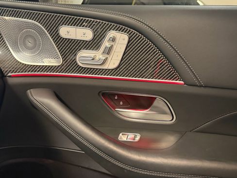 Used 2024 Mercedes-Benz GLS 63 AMG 4MATIC image 39