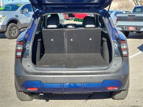 Used 2025 Nissan Kicks SR image 27