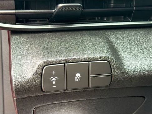 Certified 2026 Hyundai Elantra Sport FWD image 10