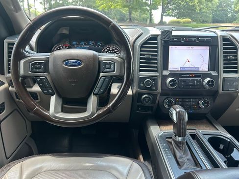 Used 2020 Ford F150 Limited w/ Trailer Tow Package AWD/4WD image 35