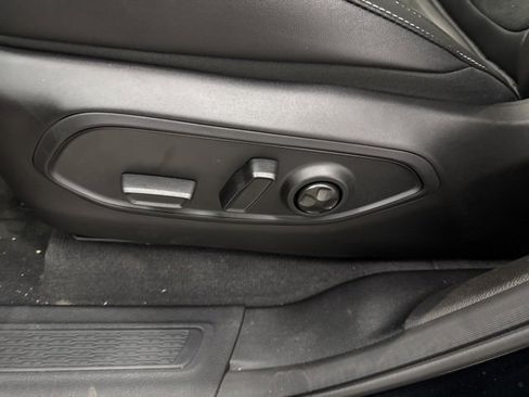 New 2025 Jeep Grand Cherokee Altitude image 10