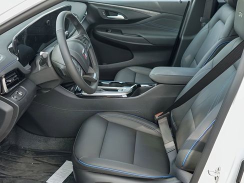 New 2026 Buick Envista Sport Touring w/ Convenience I Package FWD image 10