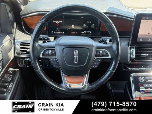 Used 2018 Lincoln Navigator L Reserve AWD/4WD image 13