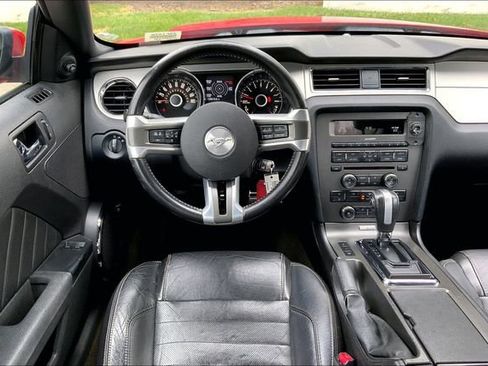 Used 2014 Ford Mustang Premium w/ Comfort Package image 5
