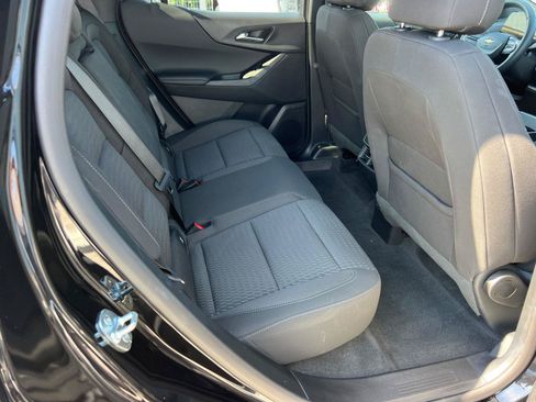 Used 2026 Chevrolet Equinox LT FWD image 15
