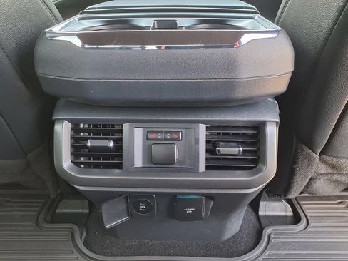 Used 2024 Ford F150 Lariat w/ Equipment Group 502A High AWD/4WD image 18
