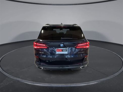 Used 2022 BMW X5 xDrive45e w/ M Sport Package image 7