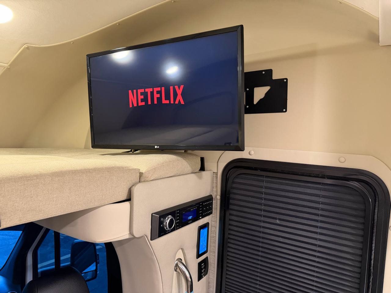 Used 2019 Mercedes-Benz Sprinter 170 image 62