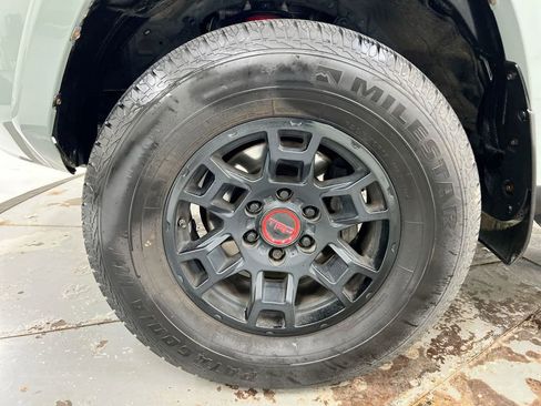 Used 2021 Toyota 4Runner TRD Pro AWD/4WD image 28