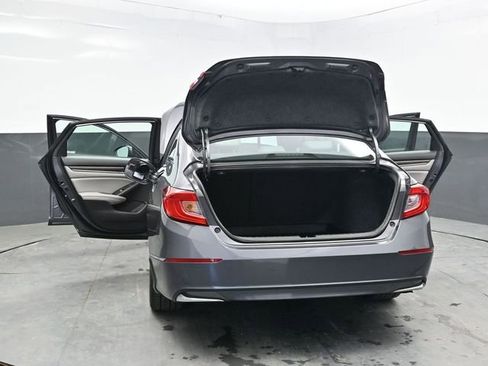 Used 2019 Honda Accord Touring image 39
