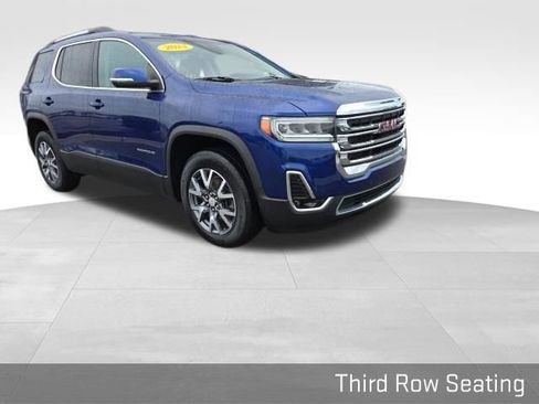 Used 2023 GMC Acadia SLT w/ Preferred Package image 2