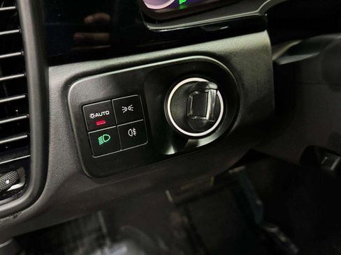 Used 2022 Porsche Cayenne Turbo GT image 17