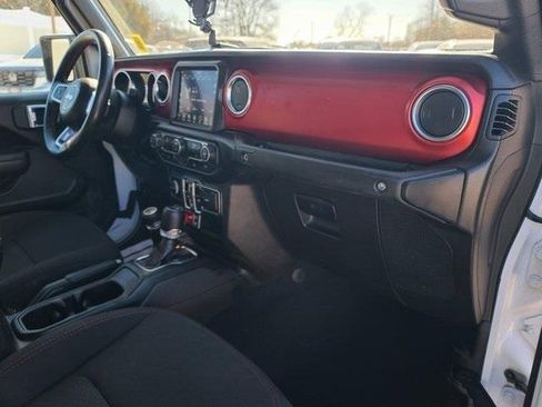 Used 2022 Jeep Gladiator Rubicon w/ LED Lighting Group image 17