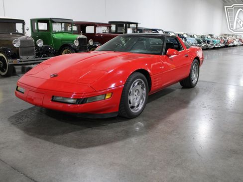 Used 1994 Chevrolet Corvette Coupe image 28