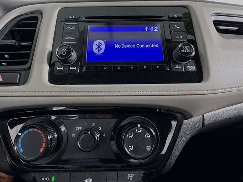 Used 2020 Honda HR-V LX image 17