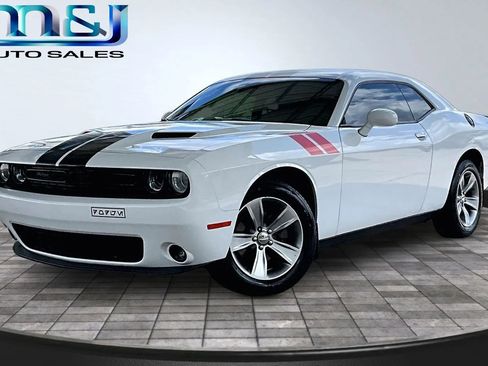 Used 2021 Dodge Challenger SXT w/ Blacktop Package RWD image 1