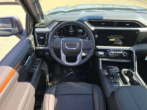 New 2026 GMC Sierra 1500 Denali w/ Denali Reserve Package AWD/4WD image 4