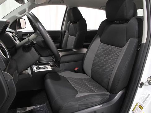 Used 2020 Toyota Tundra SR5 image 5