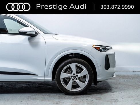 Used 2025 Audi Q5 Premium Plus w/ Premium Plus AWD/4WD image 13