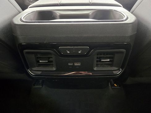 Used 2024 GMC Sierra 2500 AT4 w/ AT4 Premium Plus Package image 34