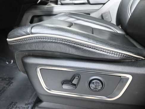 Used 2019 RAM 1500 Limited AWD/4WD image 22