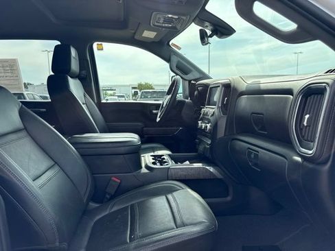 Used 2023 GMC Sierra 2500 Denali w/ Denali Ultimate Package AWD/4WD image 23