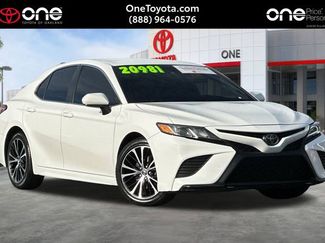 Certified 2020 Toyota Camry SE video 1
