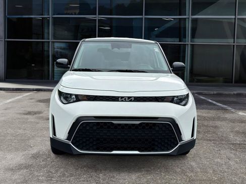 Certified 2025 Kia Soul S FWD image 2