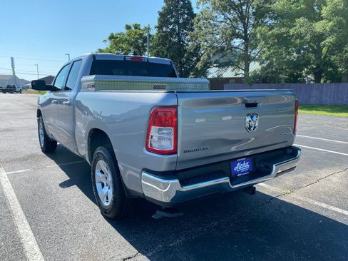 Used 2022 RAM 1500 Big Horn AWD/4WD image 5