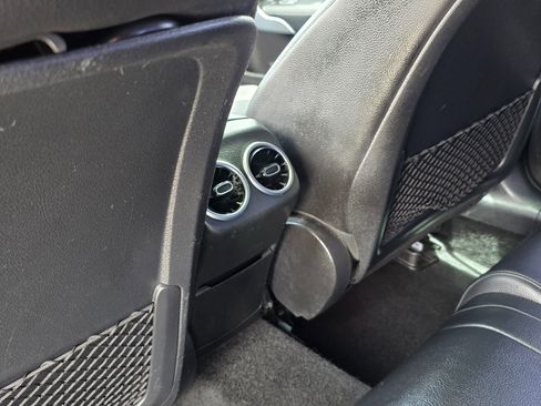 Used 2019 Mercedes-Benz A 220 w/ Parking Assistance Package image 19