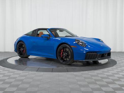Used 2026 Porsche 911 Targa 4 GTS image 9