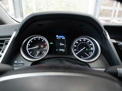 Used 2024 Toyota Camry LE w/ Convenience Package image 16