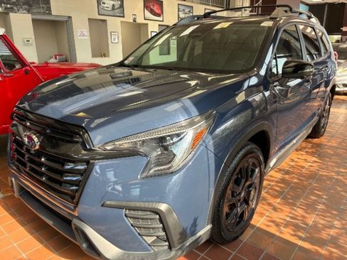 Used 2023 Subaru Ascent Onyx Edition Limited AWD/4WD image 8