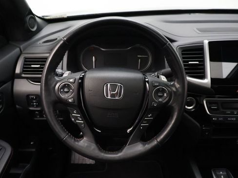 Used 2020 Honda Ridgeline Black Edition image 23