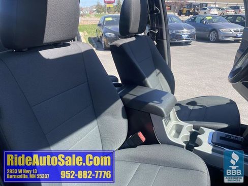 Used 2011 Ford Escape XLT w/ 202A Rapid Spec Order Code FWD image 33