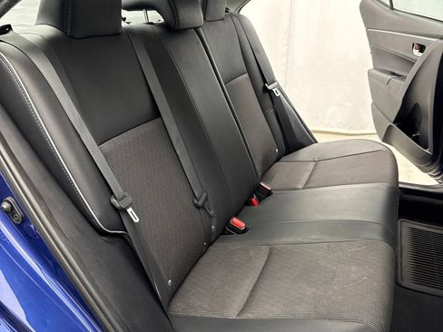 Used 2014 Toyota Corolla S FWD image 33