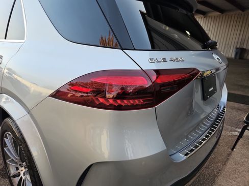 New 2026 Mercedes-Benz GLE 450 4MATIC image 36
