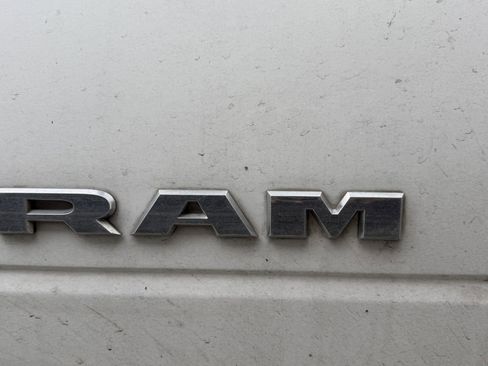 Used 2021 RAM 2500 Big Horn AWD/4WD image 19