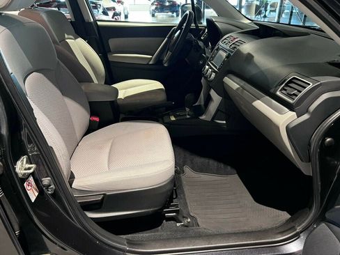 Used 2018 Subaru Forester 2.5i w/ Alloy Wheel Package AWD/4WD image 22