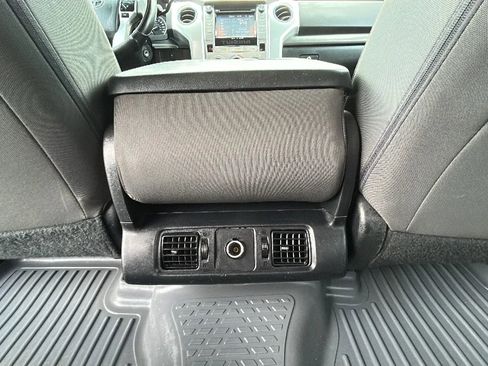 Used 2014 Toyota Tundra SR5 RWD image 30